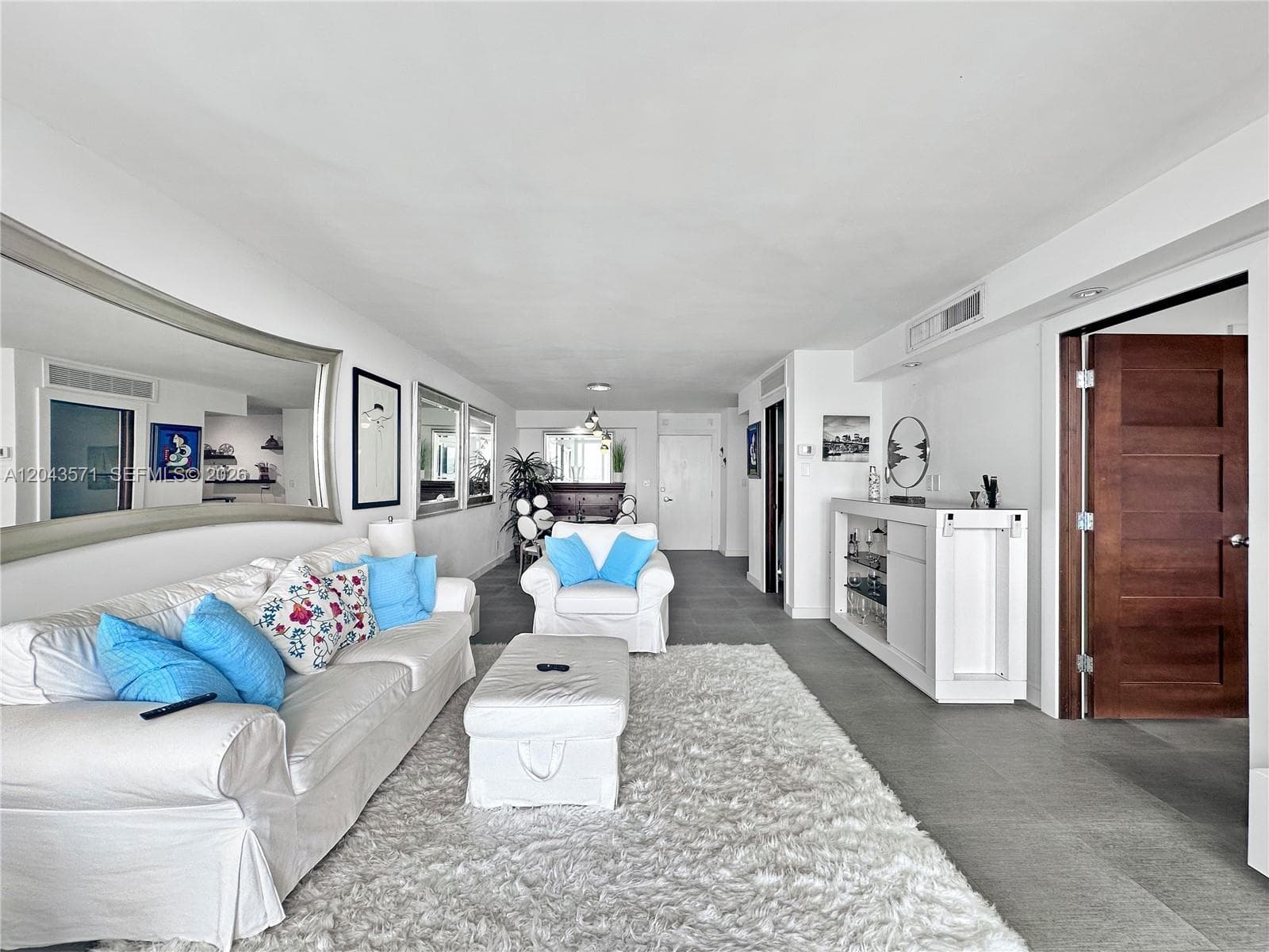 AQUASOL CONDO · #15L in Miami Beach - Photo 5