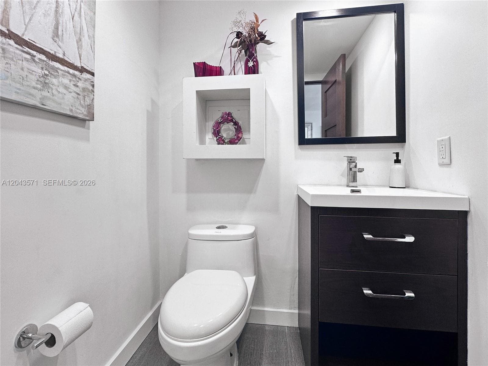 AQUASOL CONDO · #15L in Miami Beach - Photo 11
