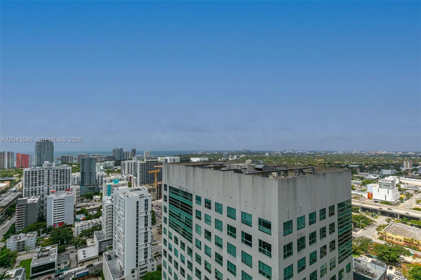 NEO VERTIKA · #PHII17 in Miami - Photo 27