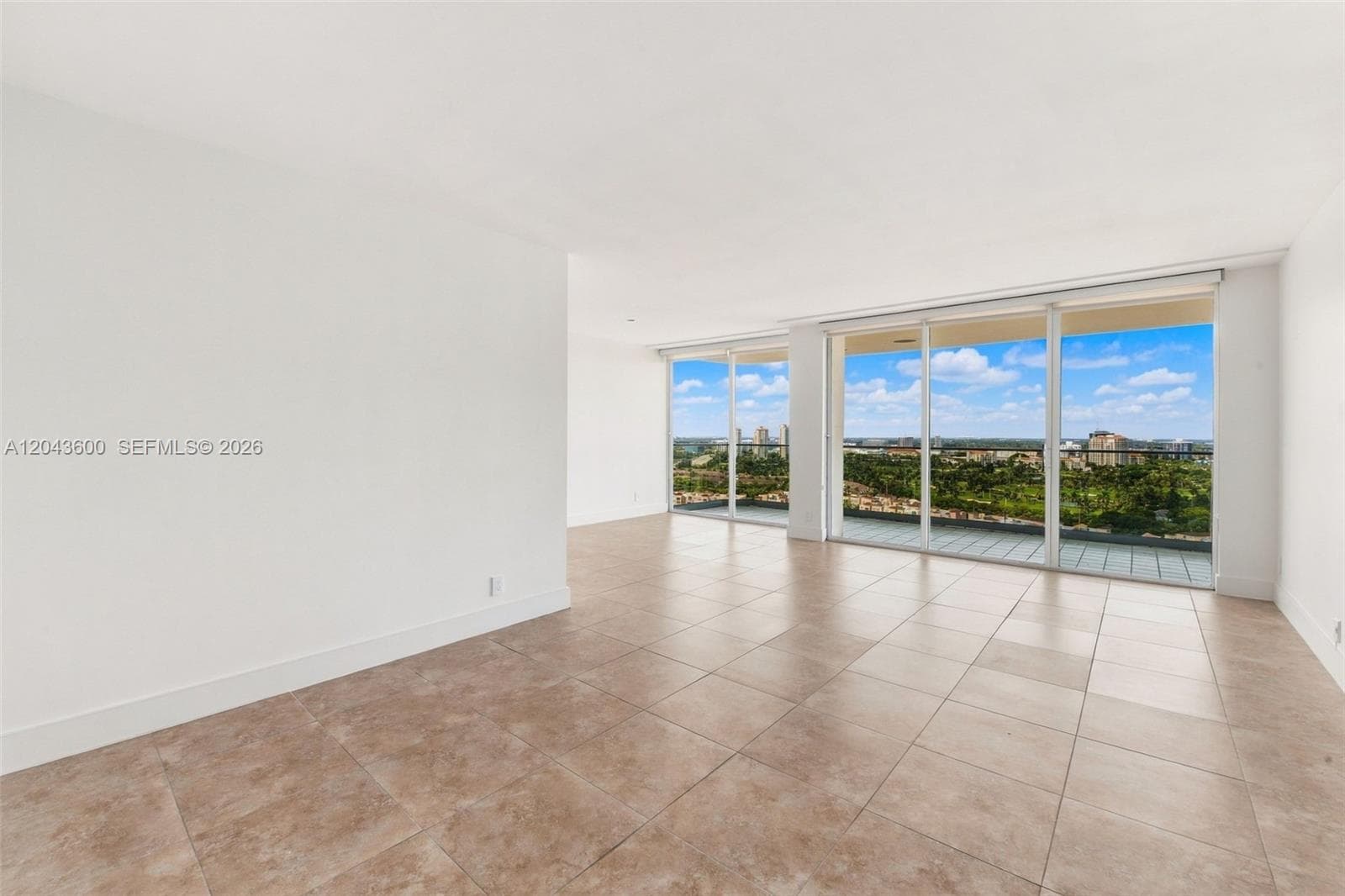 Turnberry Isle · #23C in Aventura - Photo 7