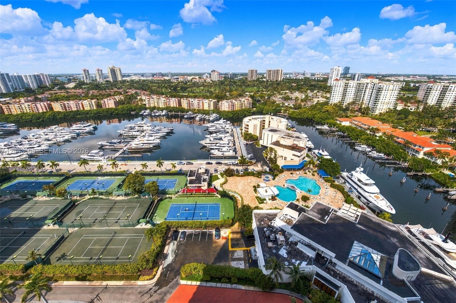 Turnberry Isle · #23C in Aventura - Photo 9