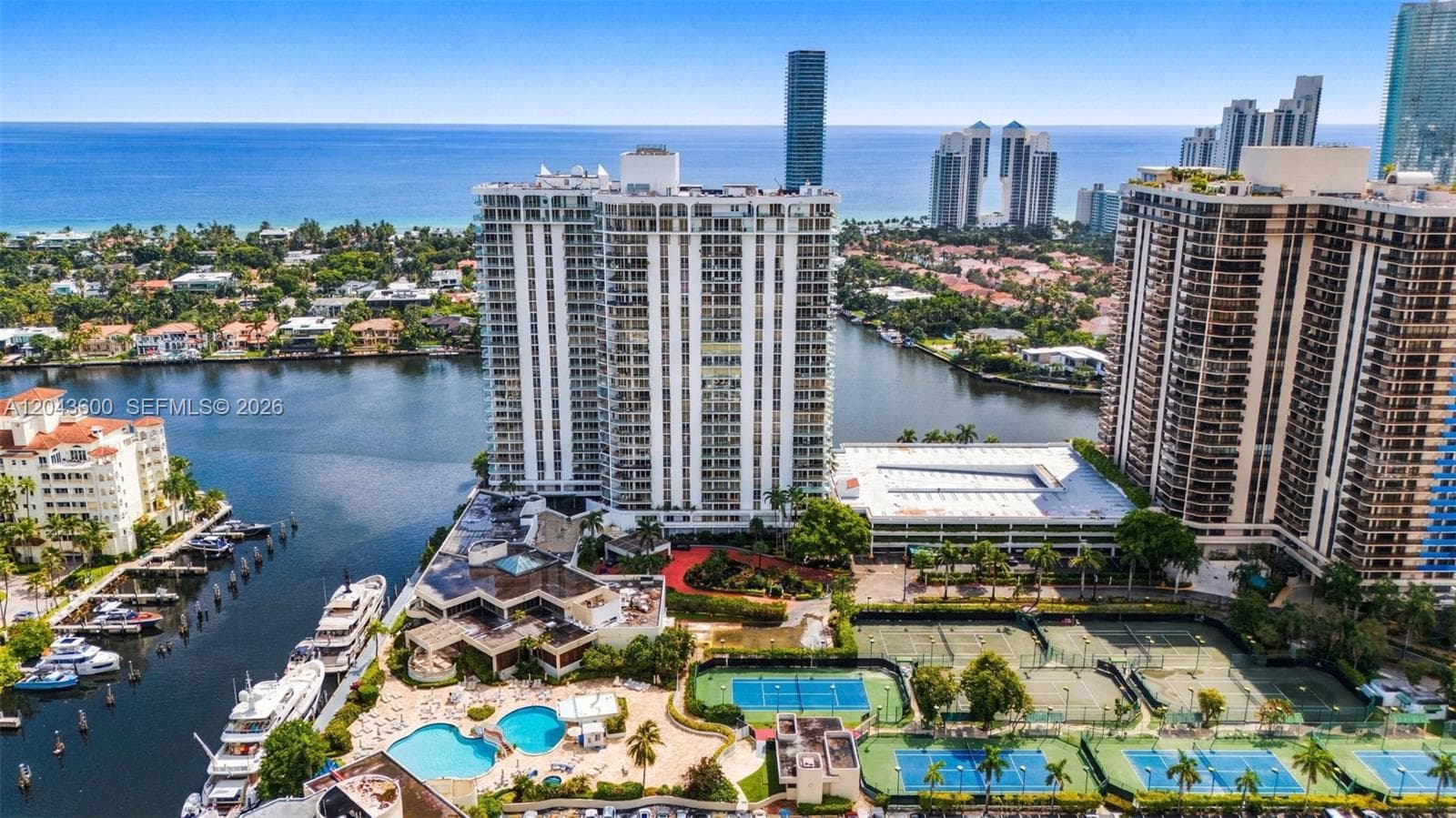 Turnberry Isle · #23C in Aventura - Photo 19