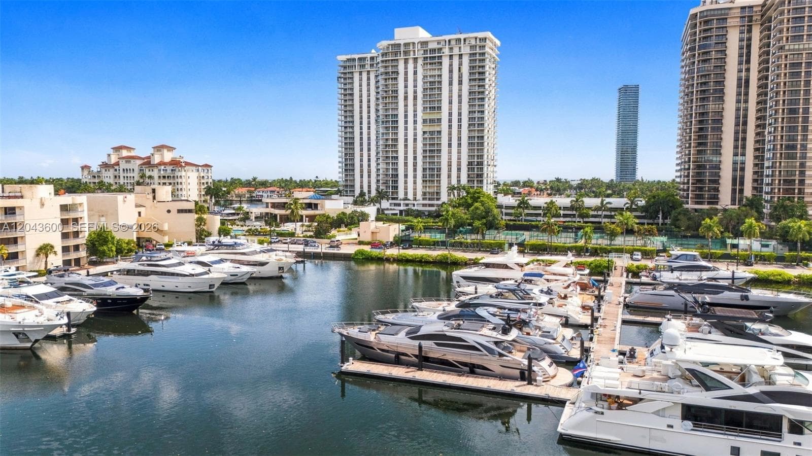 Turnberry Isle · #23C in Aventura - Photo 8