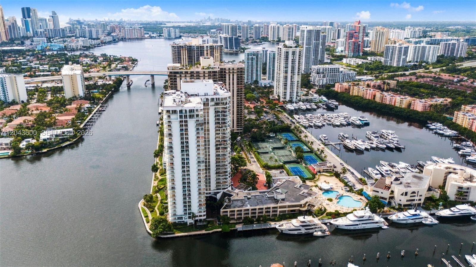 Turnberry Isle · #23C in Aventura - Photo 21