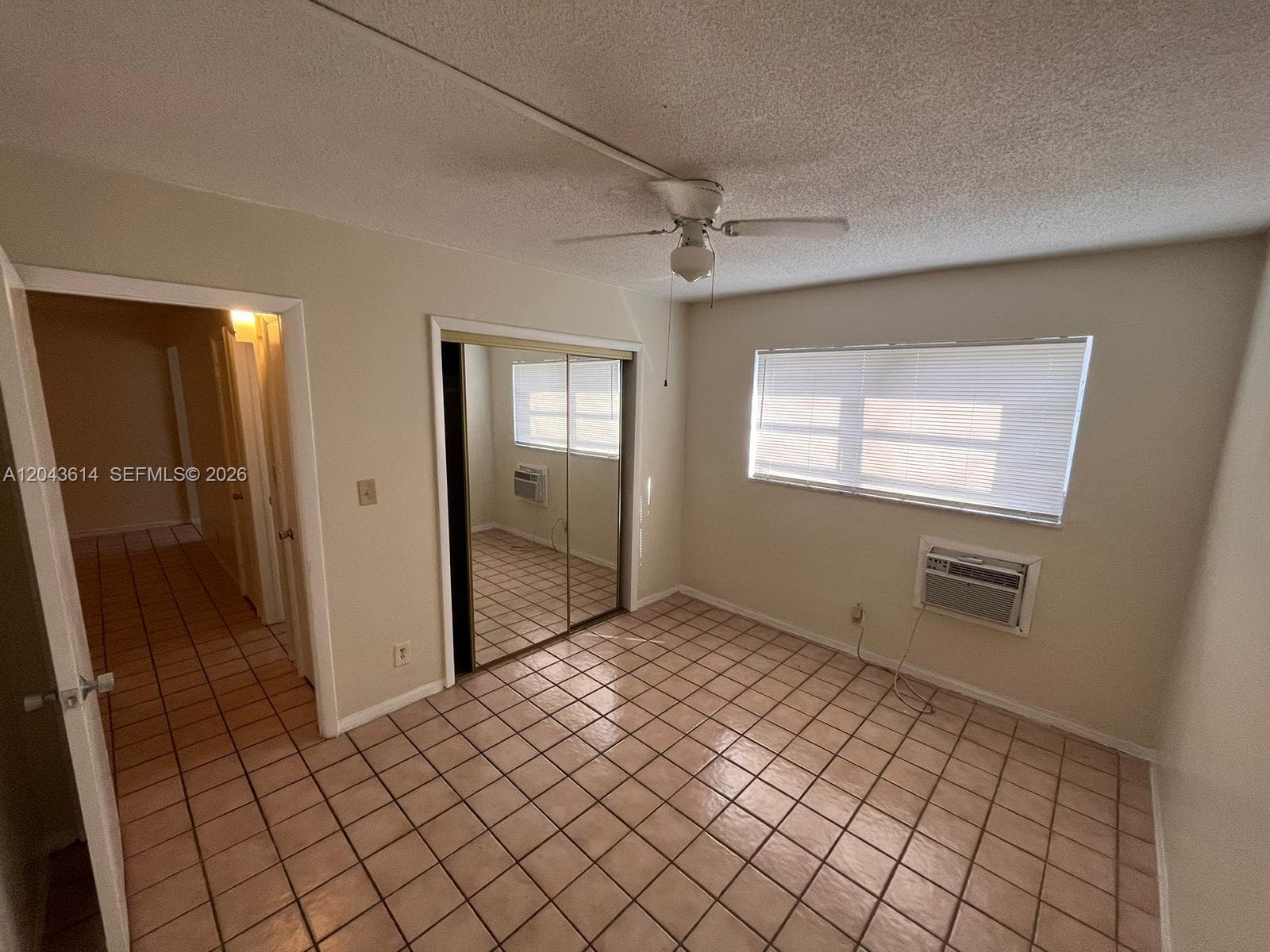 EDGEWATER BEACH CONDO · #104 in Dania Beach - Photo 12