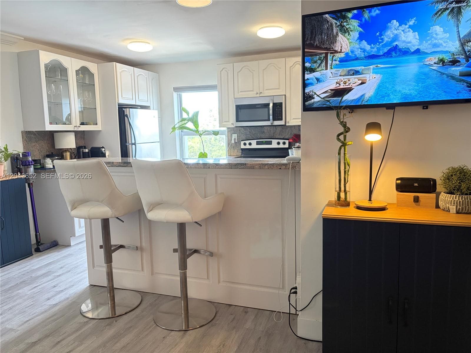 BARCELONA COURT CONDO · #405 in Coral Gables - Photo 3