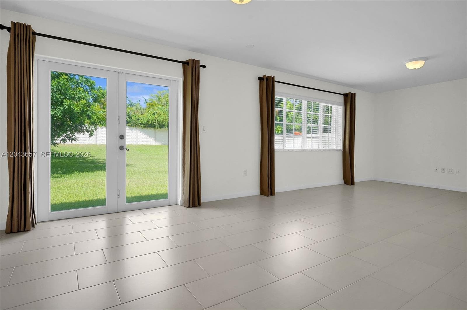 14375 Lake Candlewood Ct photo 10