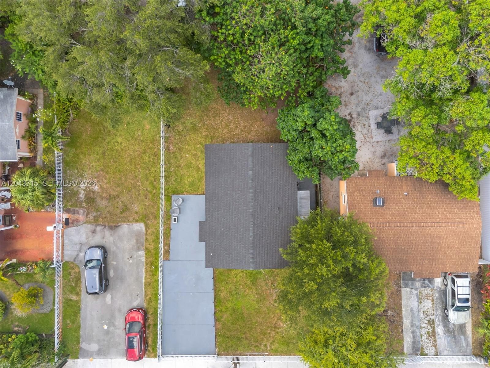 15100 NE 14th Ct photo 23