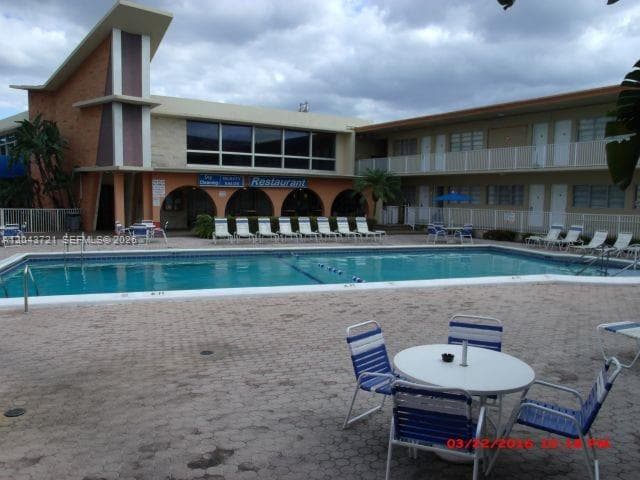 DIPLOMAT GOLF & RACQUET C · #2248 in Hallandale Beach - Photo 1