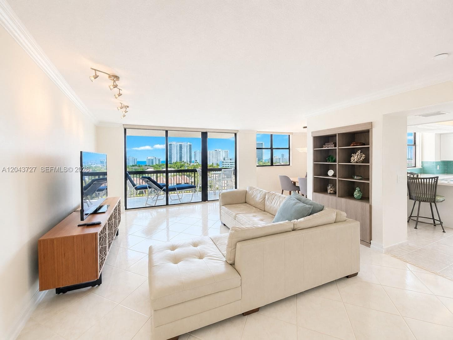Voyager Condo · #808 in Pompano Beach - Photo 11