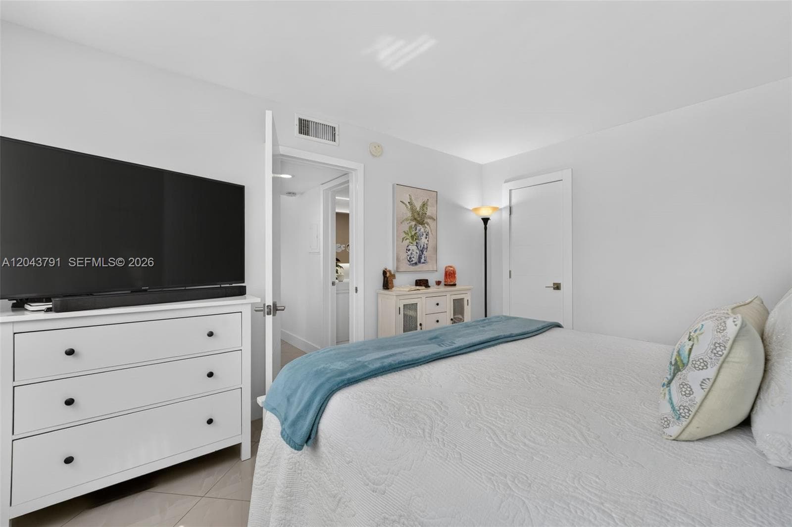 Point East Condominium · #E201 in Aventura - Photo 13