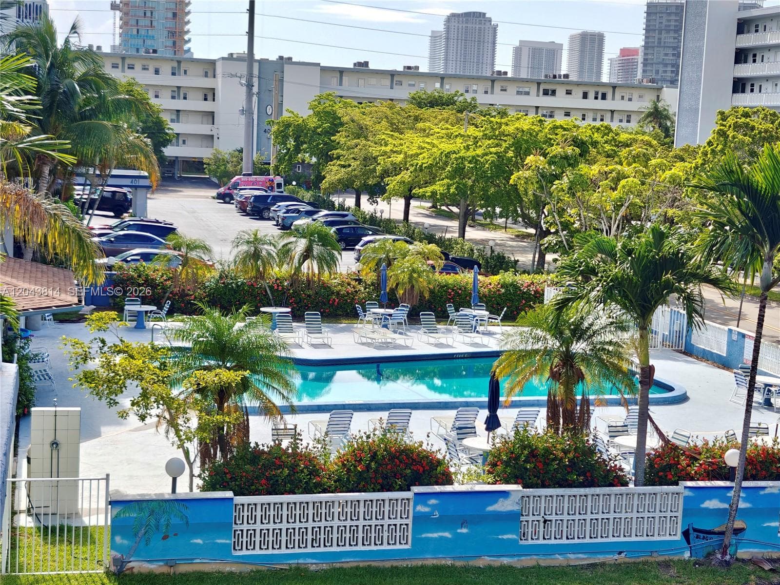 MEADOWBROOK CONDO · #306 in Hallandale Beach - Photo 2