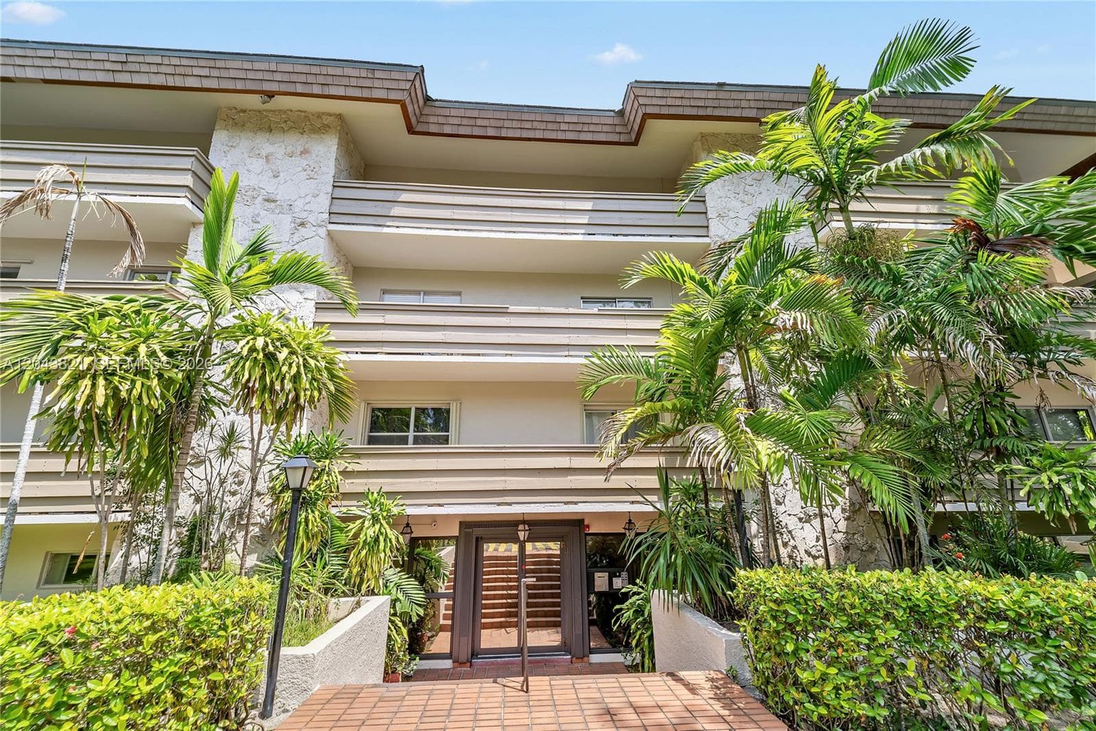 VILLA CAPRI CONDO · #307 in Coral Gables - Photo 2