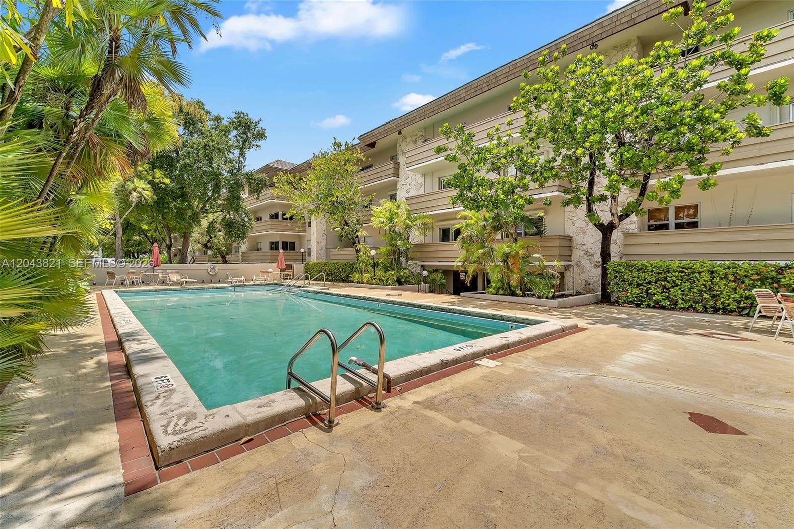 VILLA CAPRI CONDO · #307 in Coral Gables - Photo 33
