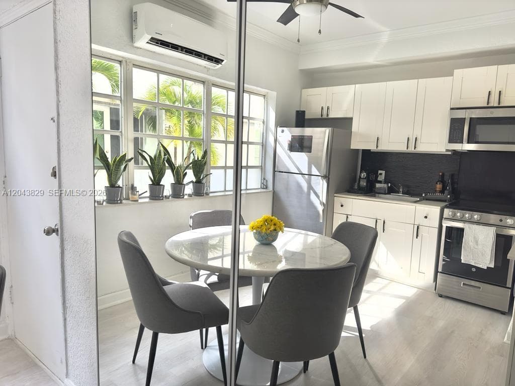 THE LORENA CONDO · #5 in Miami Beach - Photo 6