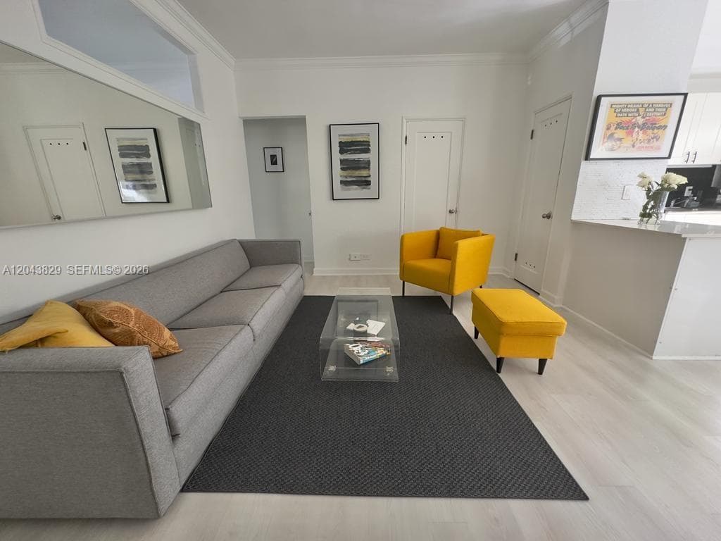 THE LORENA CONDO · #5 in Miami Beach - Photo 3