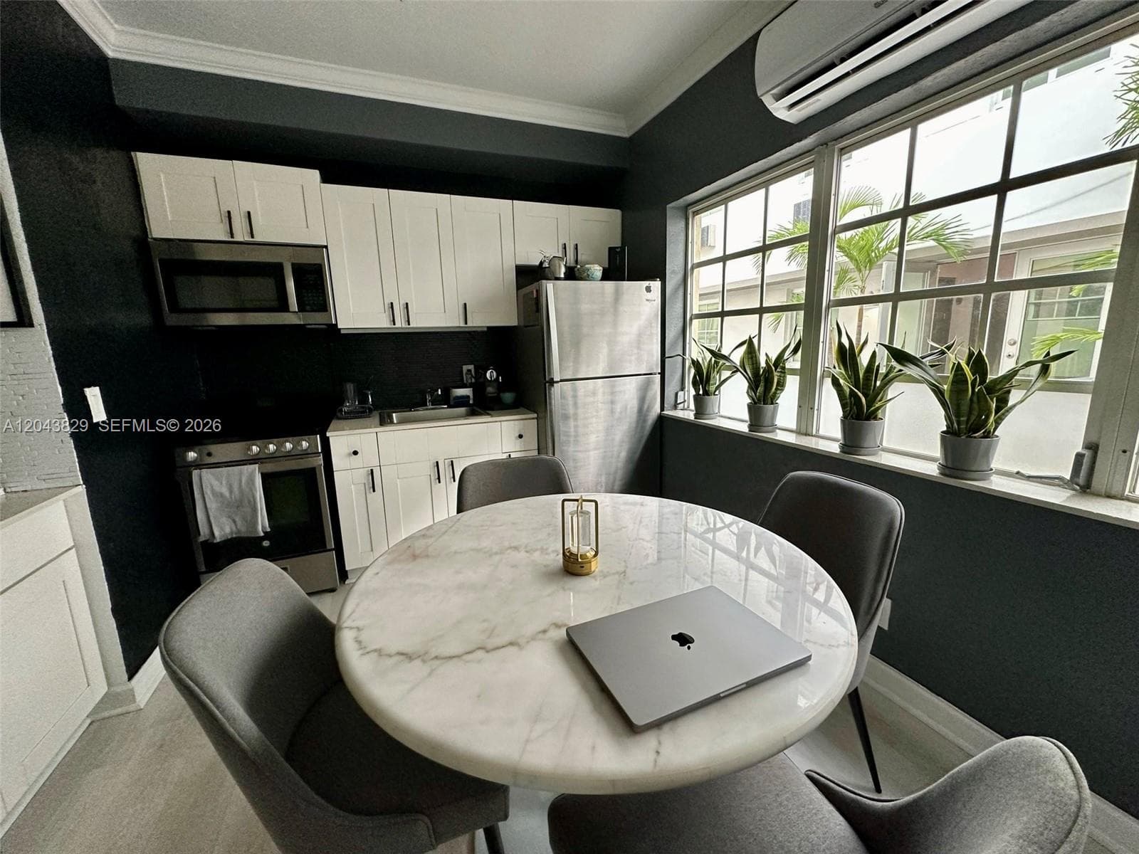 THE LORENA CONDO · #5 in Miami Beach - Photo 11