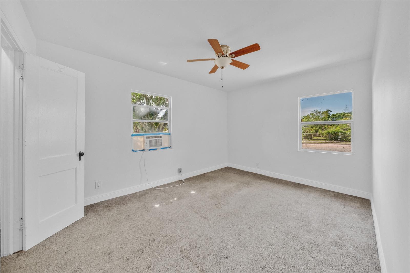 9 Guest Bedroom A (1)