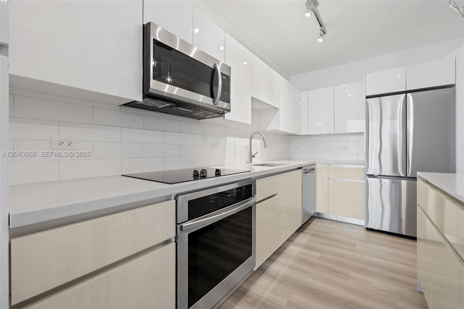 Mondrian Hallandale · #2304 in Hallandale Beach - Photo 3