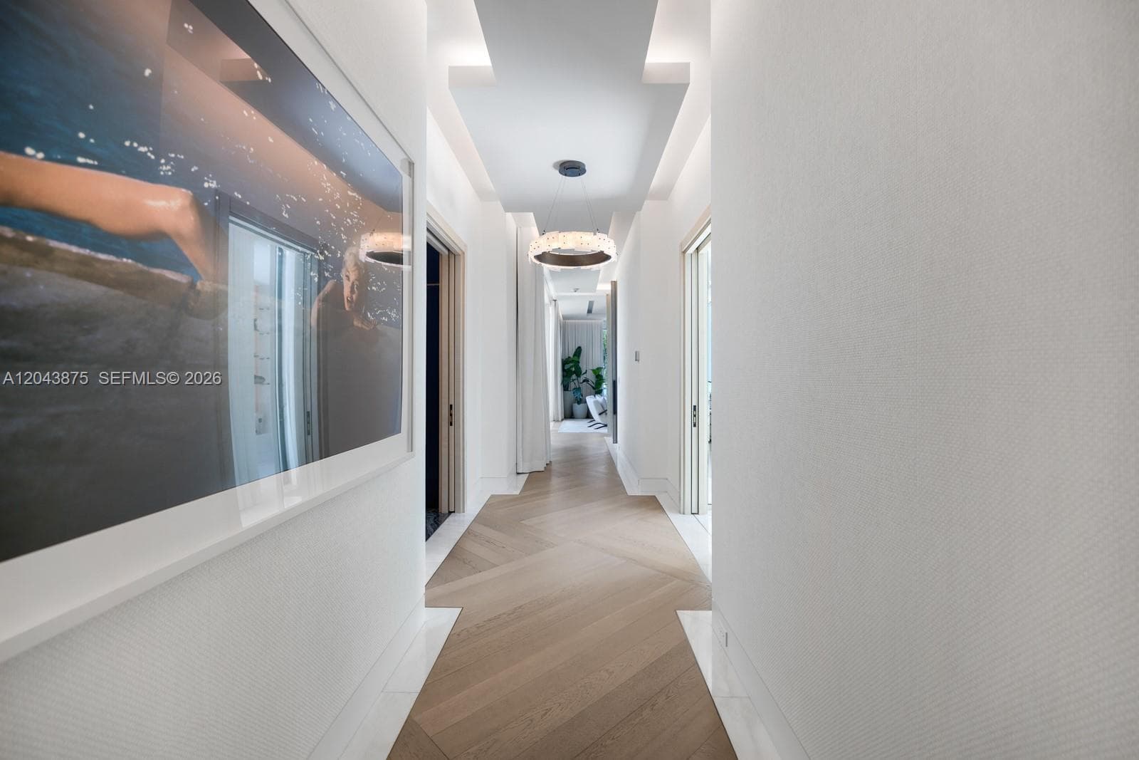 58 La Gorce Cir photo 17