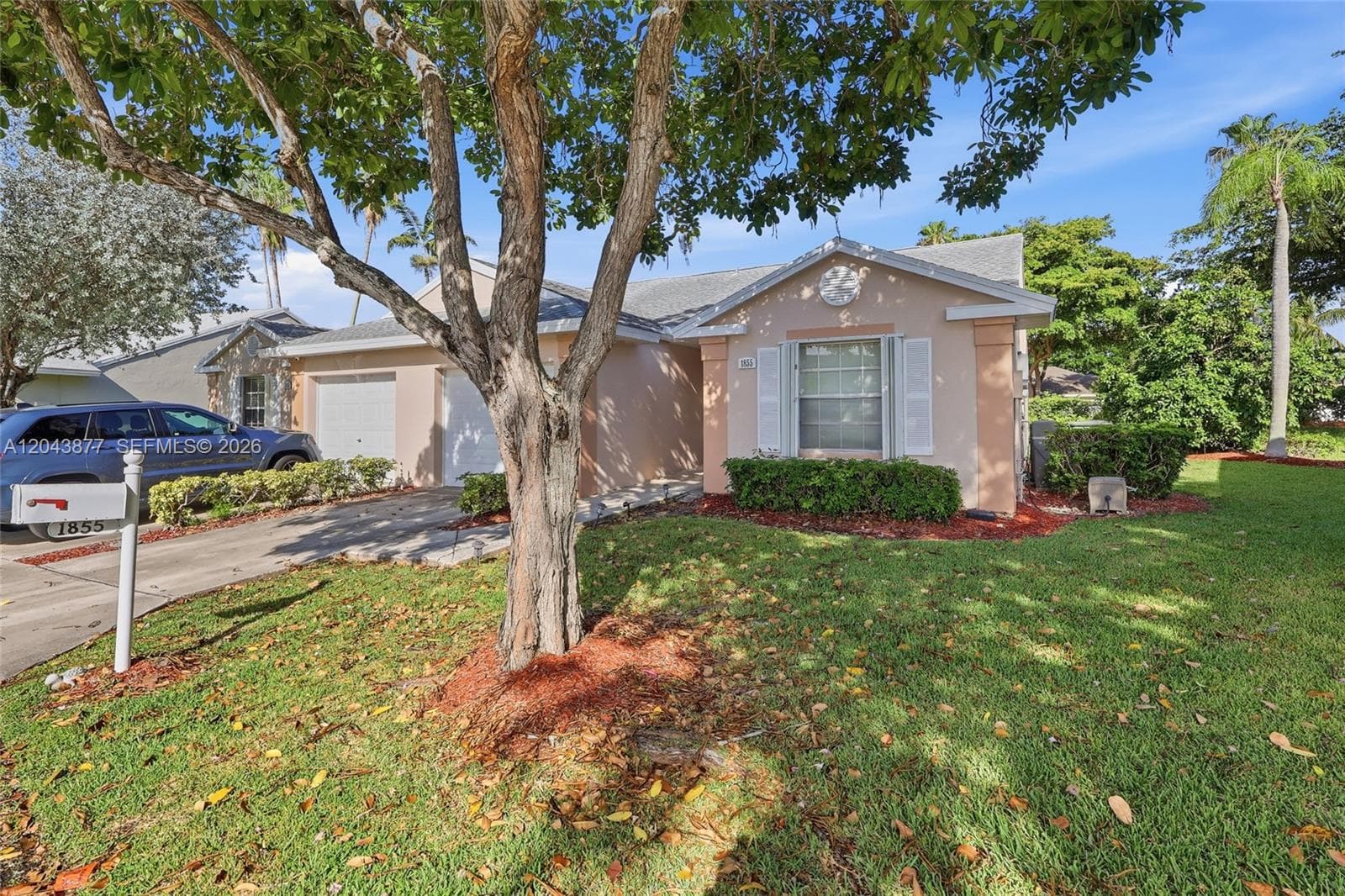 1855 SE 6th Ct photo 2
