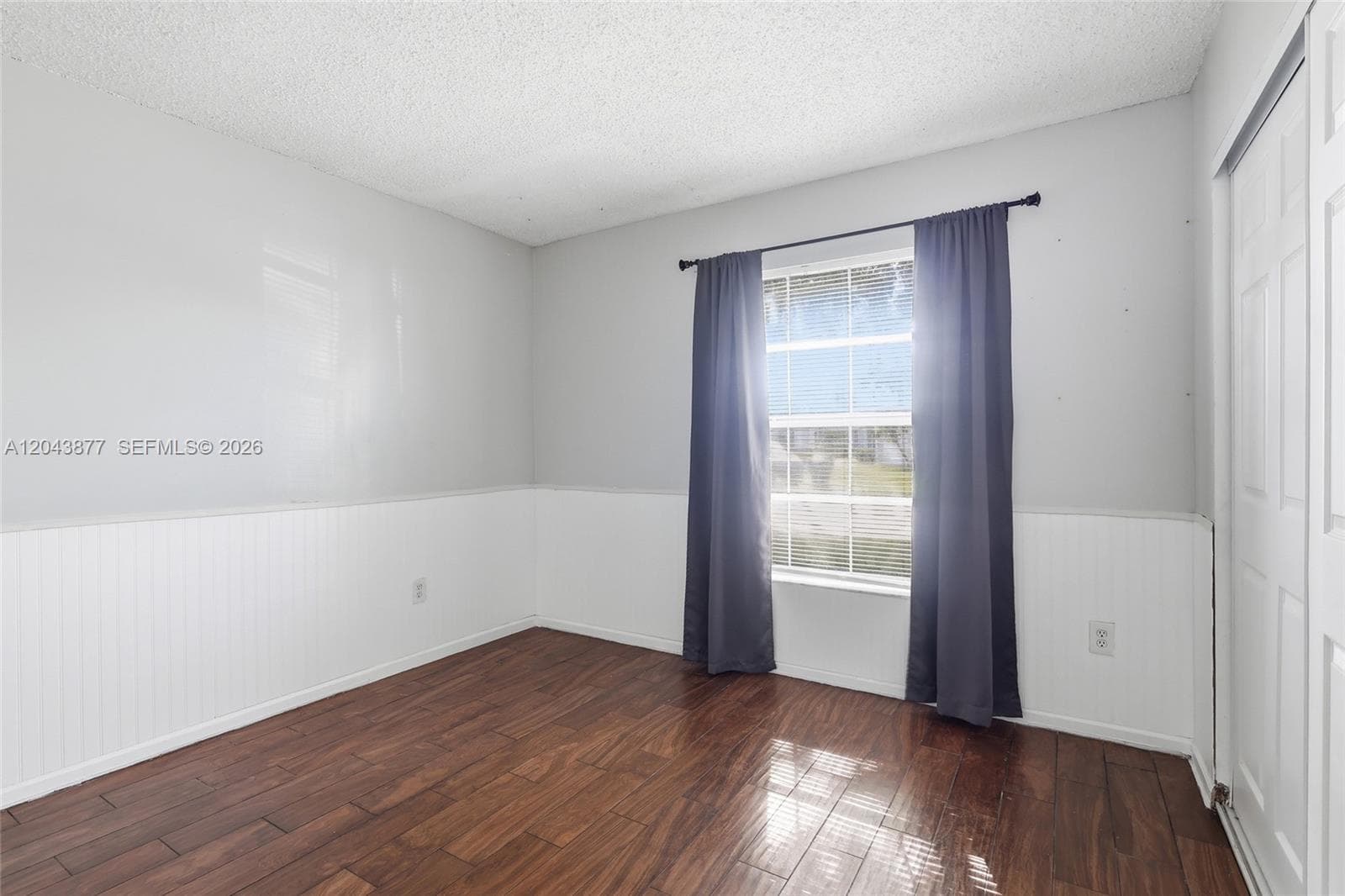 1855 SE 6th Ct photo 15