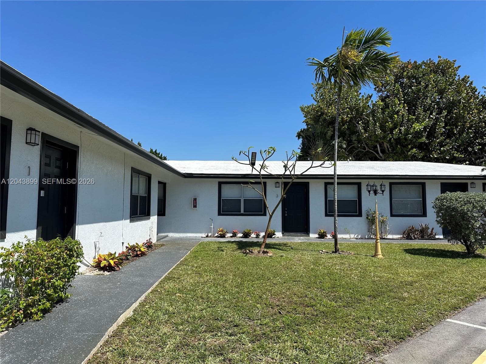 LAUDERDALE GARDENS · #3 in Fort Lauderdale - Photo 23