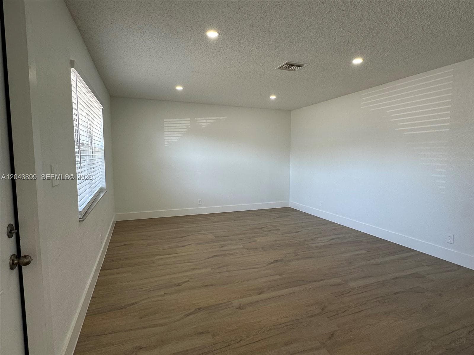 LAUDERDALE GARDENS · #3 in Fort Lauderdale - Photo 6