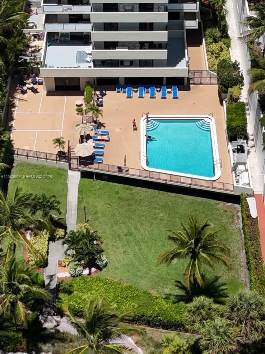 The Georgian · #415 in Miami Beach - Photo 43