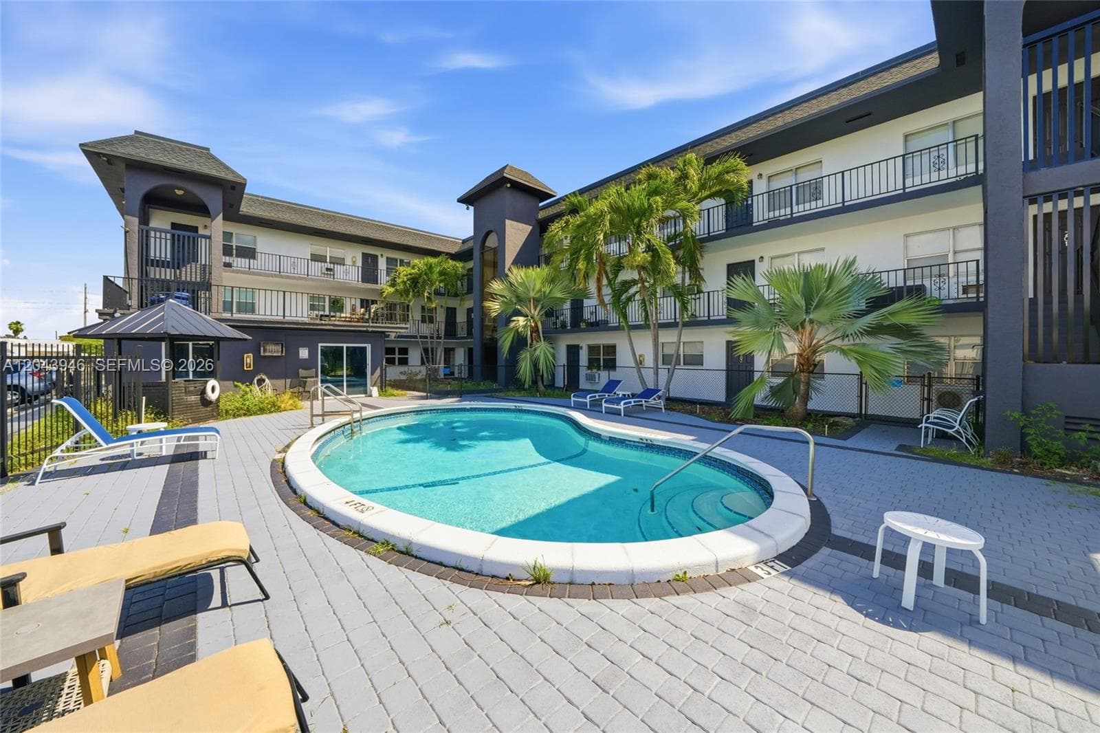 SOUTHDALE CONDO · #105 in Fort Lauderdale - Photo 17