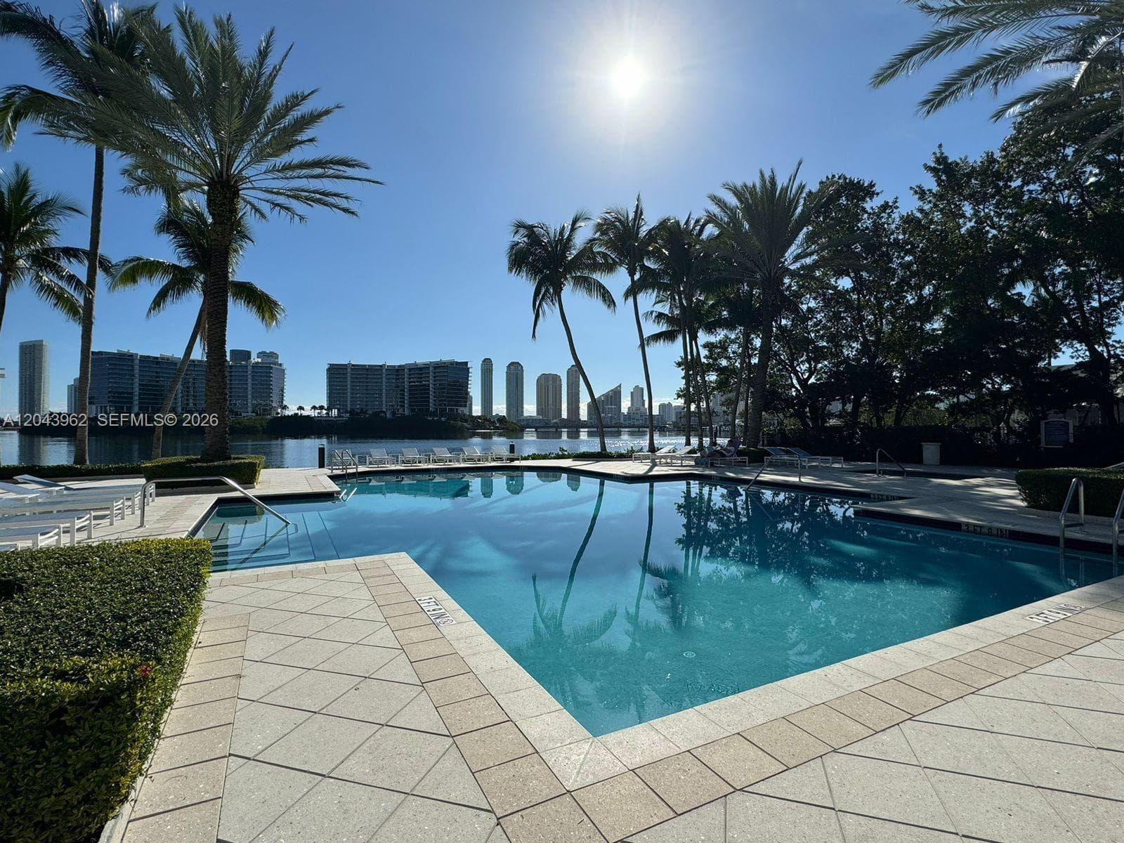 VILLAGE BY THE BAY CONDO · #11103 in Aventura - Photo 33