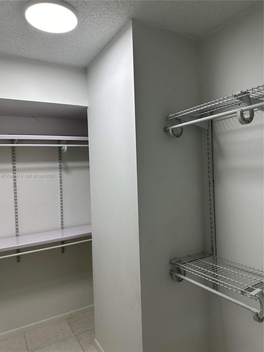 Walk in closet