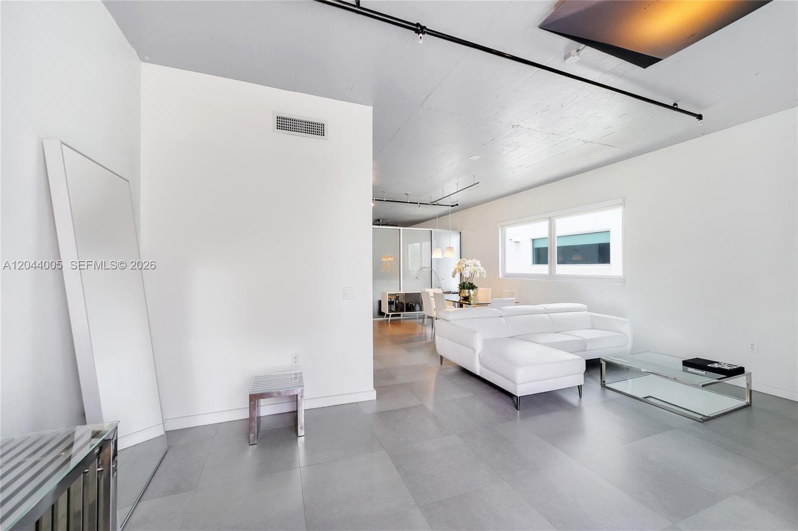 THE MONTCLAIR CONDO · #310 in Miami Beach - Photo 7