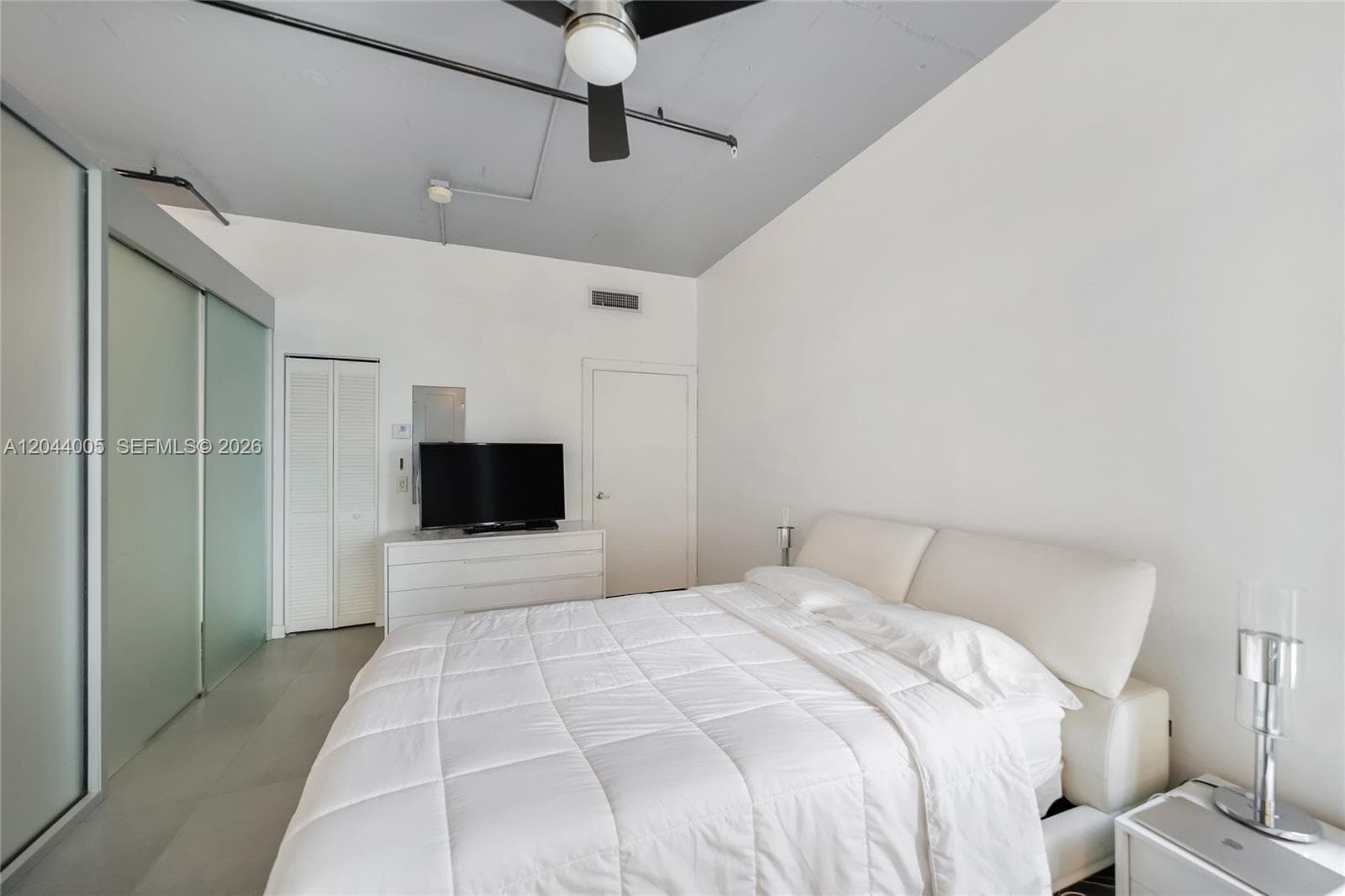 THE MONTCLAIR CONDO · #310 in Miami Beach - Photo 18