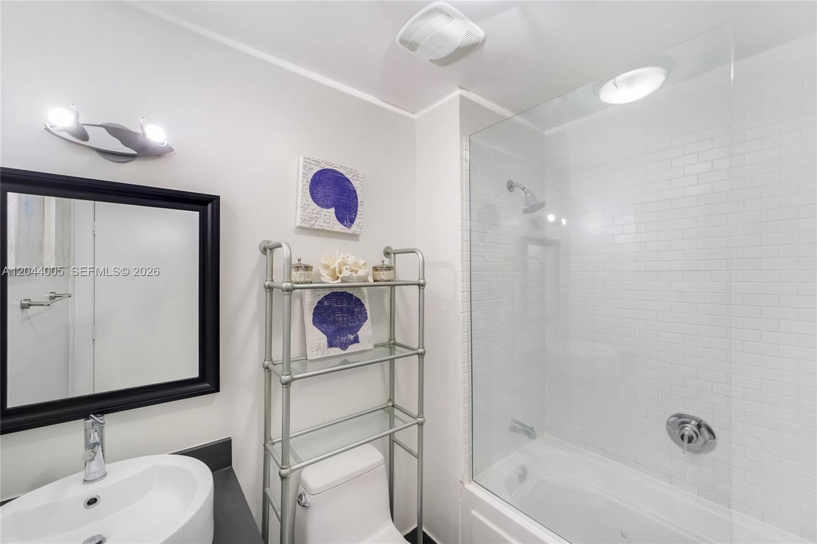 THE MONTCLAIR CONDO · #310 in Miami Beach - Photo 15