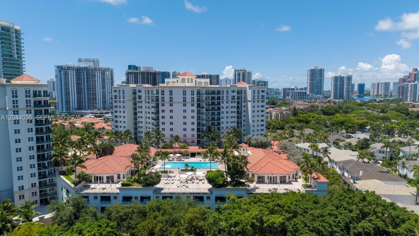 TURNBERRY VILLAGE N TOWER · #108 in Aventura - Photo 32