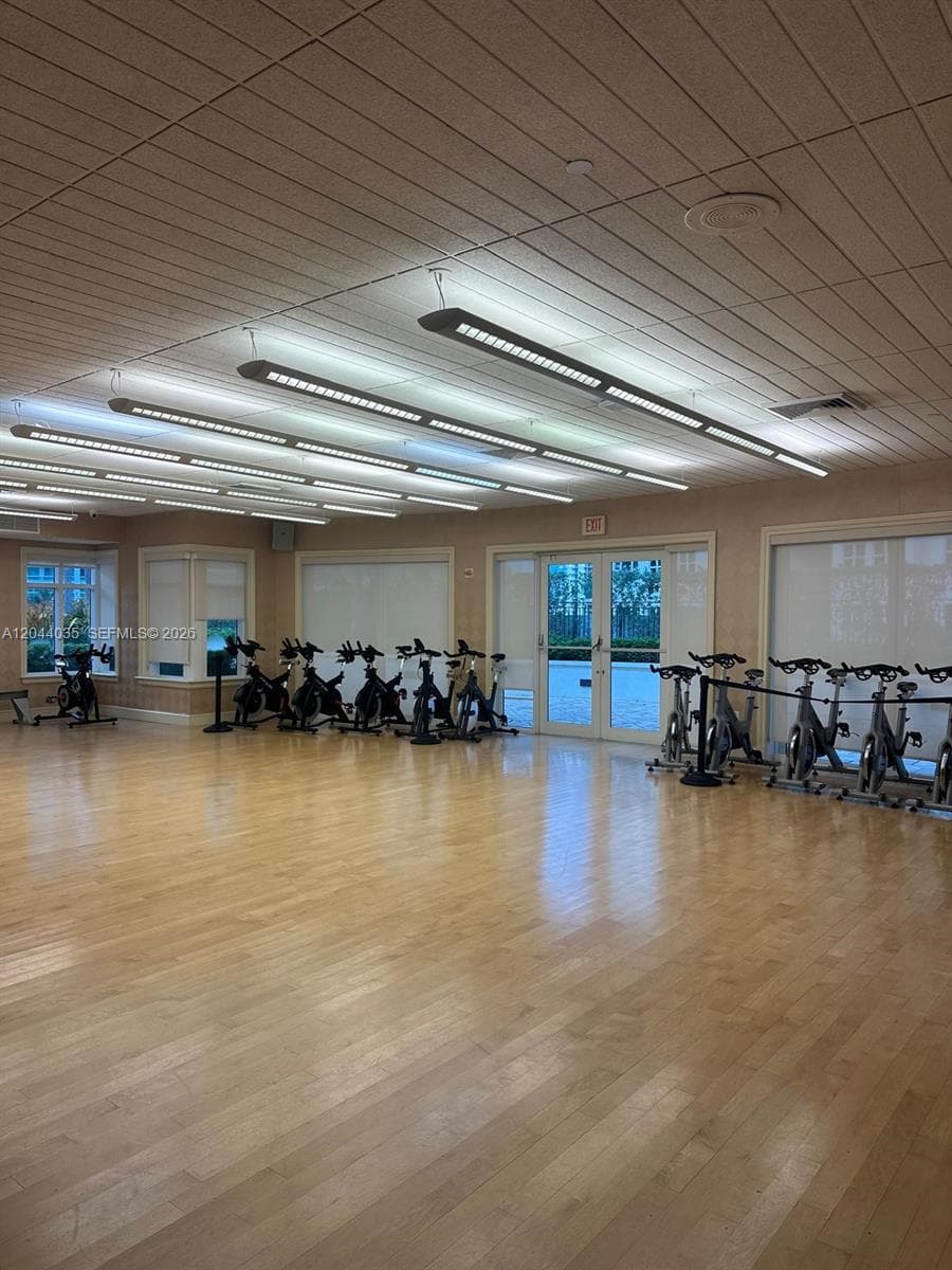 TURNBERRY VILLAGE N TOWER · #108 in Aventura - Photo 37