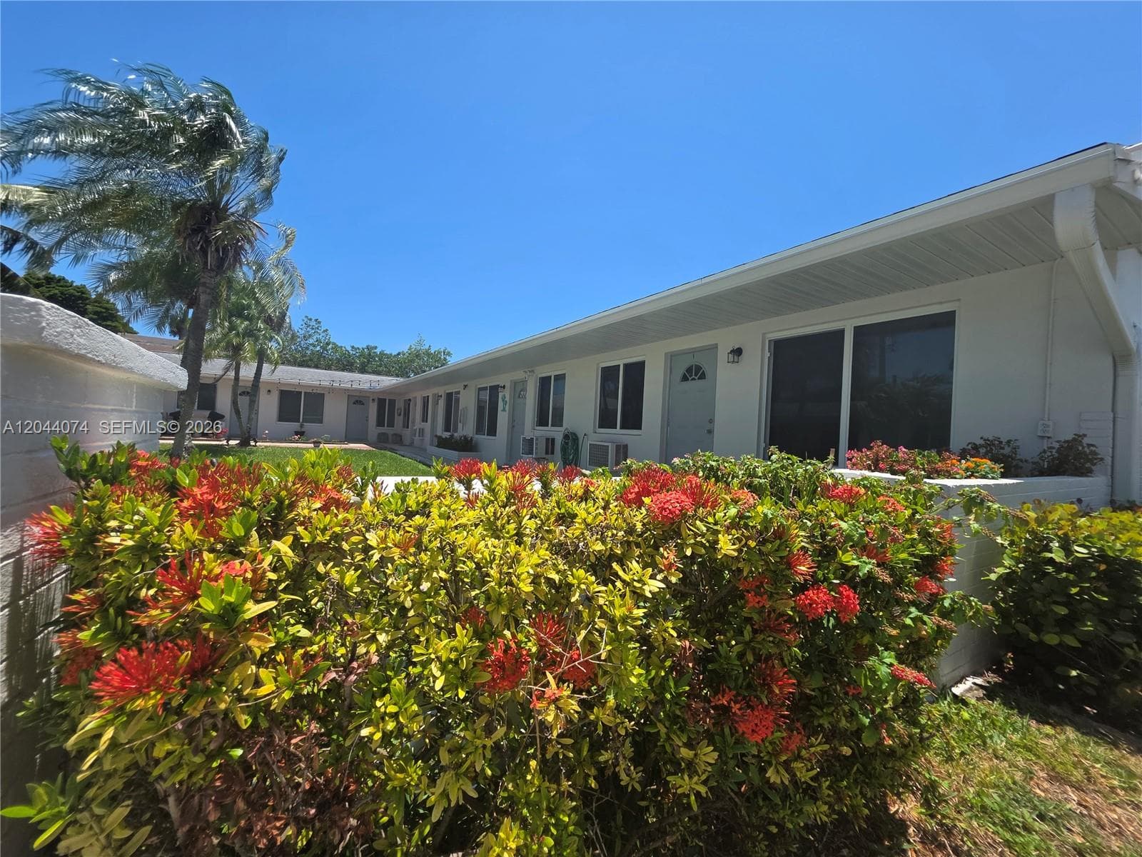 WINNERINN APARTMENTS CO-O · #3 in Hallandale Beach - Photo 7