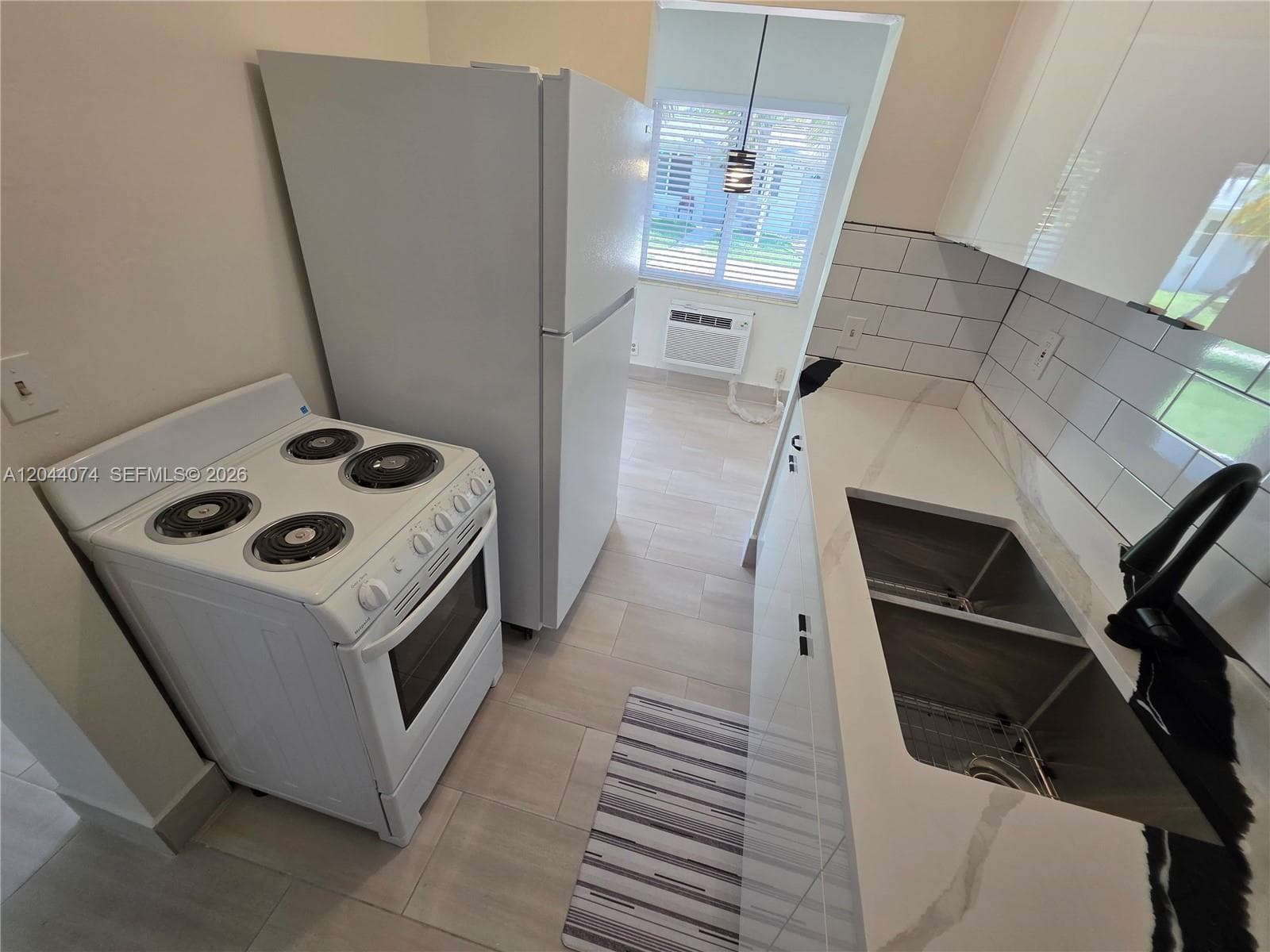 WINNERINN APARTMENTS CO-O · #3 in Hallandale Beach - Photo 9