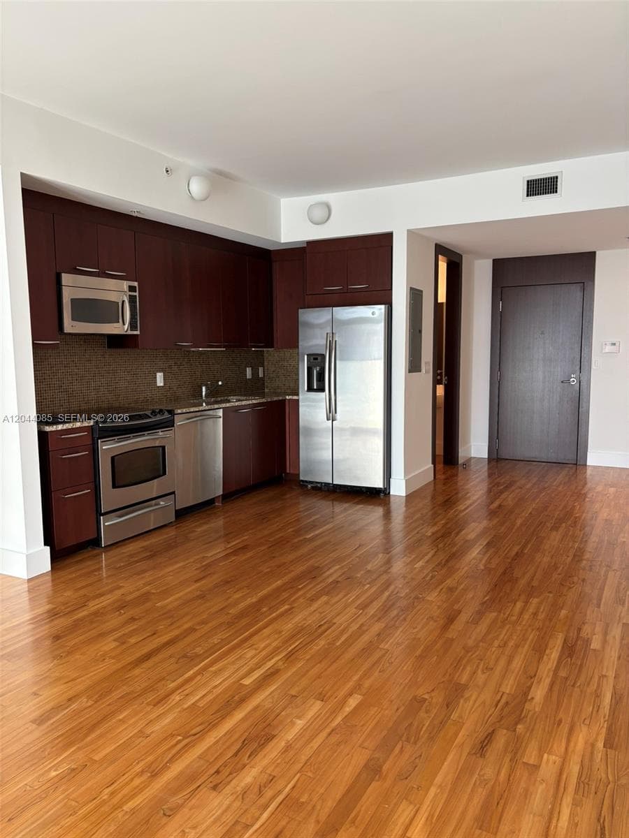 THE MERIDIAN CONDO · #309 in Miami Beach - Photo 14