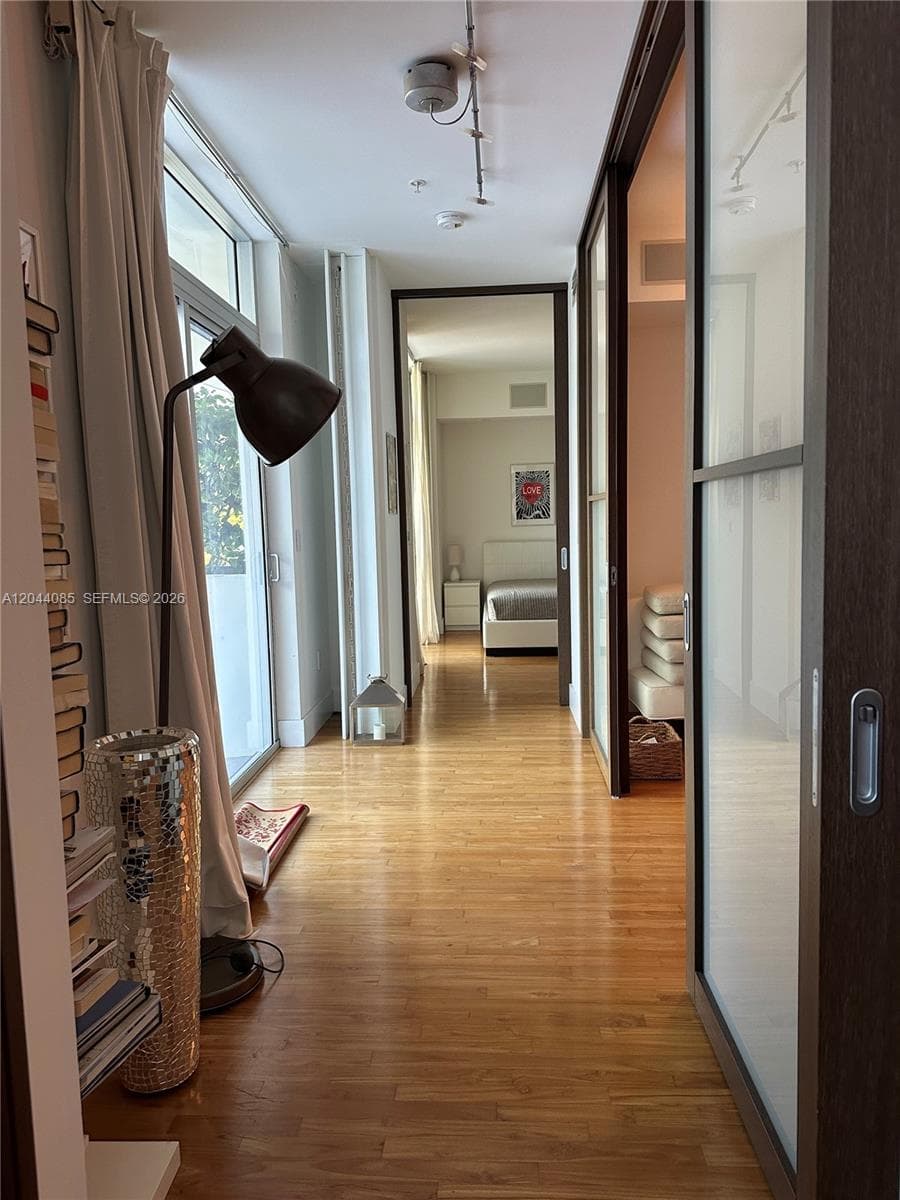THE MERIDIAN CONDO · #309 in Miami Beach - Photo 18