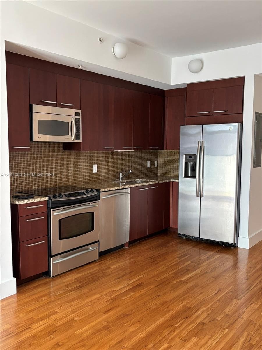 THE MERIDIAN CONDO · #309 in Miami Beach - Photo 15