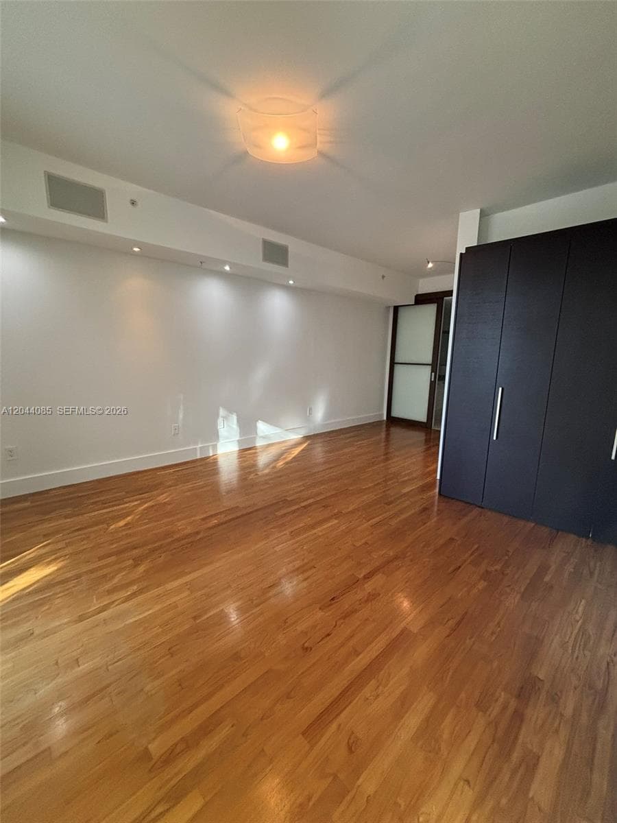 THE MERIDIAN CONDO · #309 in Miami Beach - Photo 21