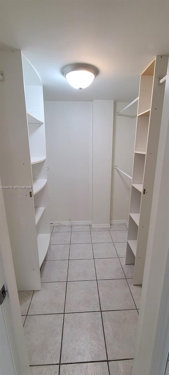 MARINE COLONY CONDO · #129 in Pompano Beach - Photo 12