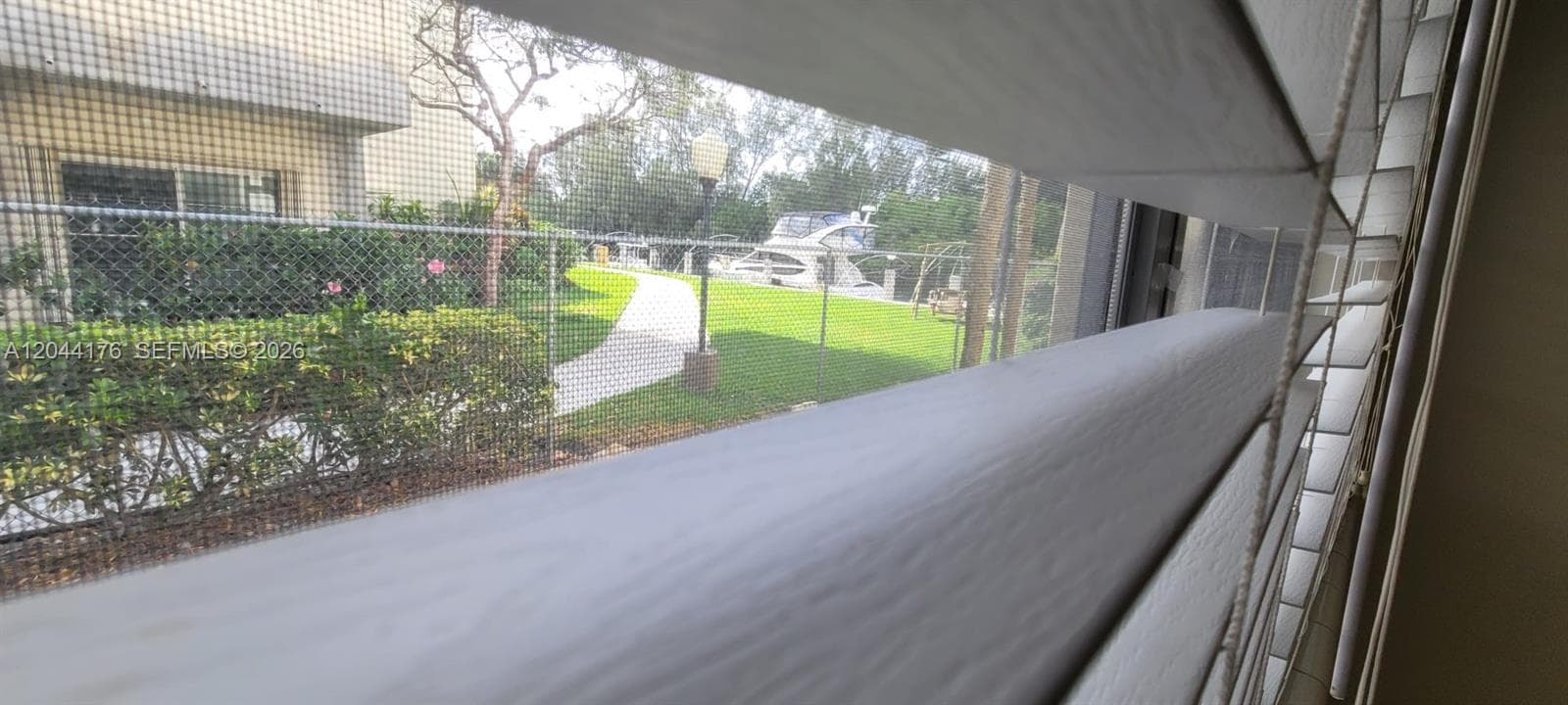 MARINE COLONY CONDO · #129 in Pompano Beach - Photo 11