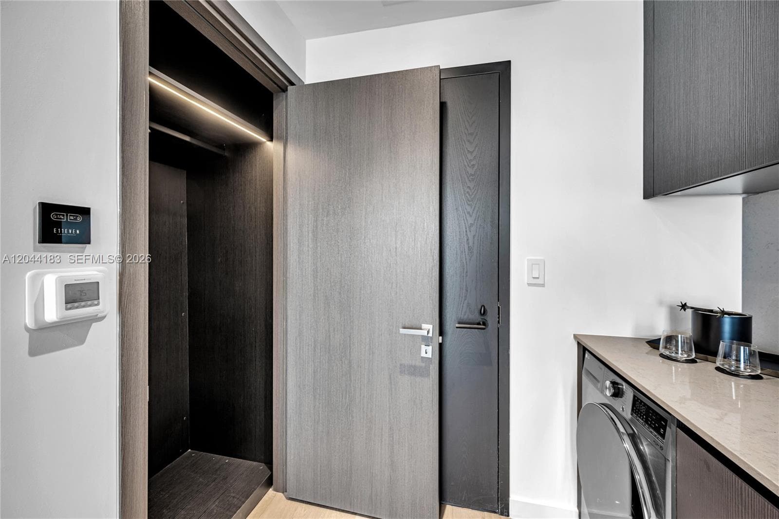E11EVEN Hotel & Residences · #EXECHPH04 in Miami - Photo 11