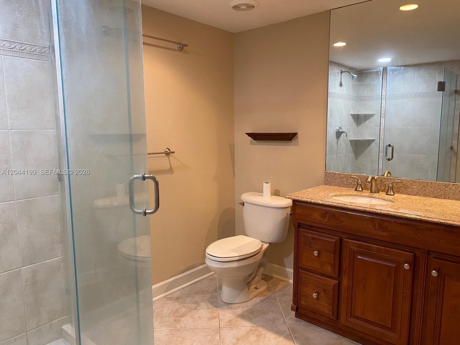 COTE D AZUR CONDO · #1-1103 in Riviera Beach - Photo 7