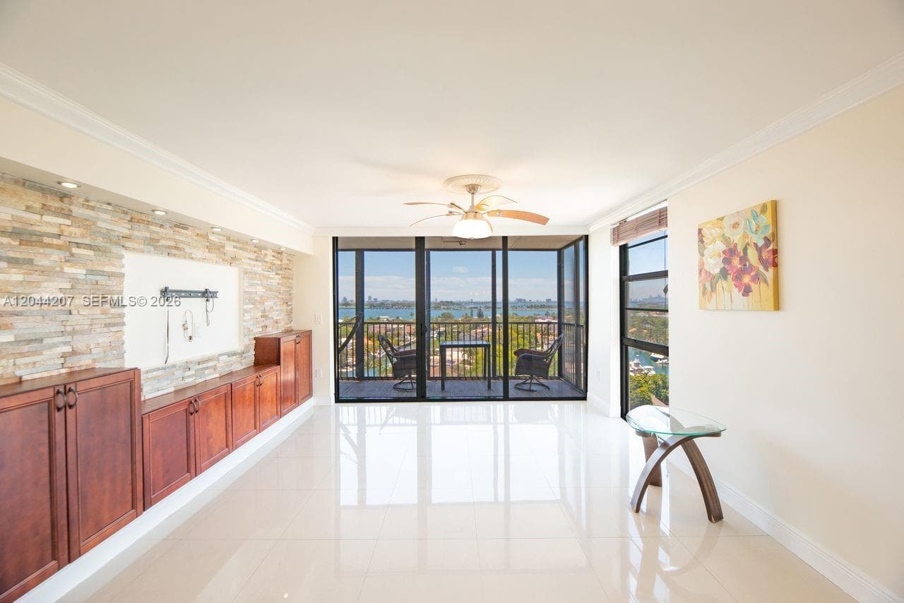 DORSET HOUSE CONDO · #C1011 in North Miami - Photo 2