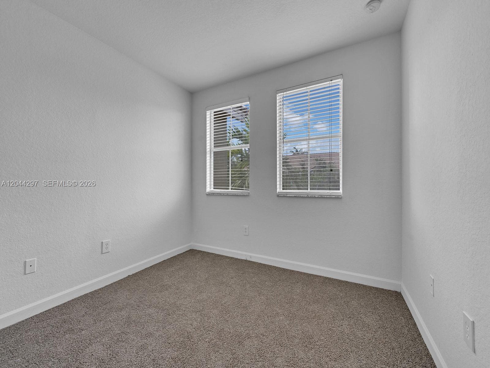 2482 SE 15th Ct photo 34
