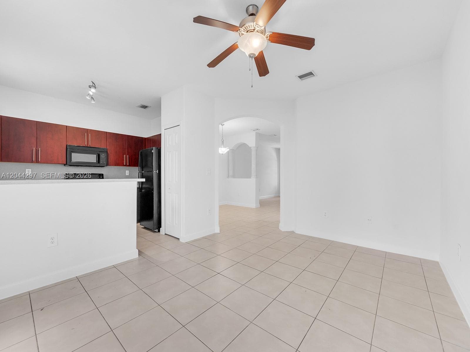 2482 SE 15th Ct photo 14